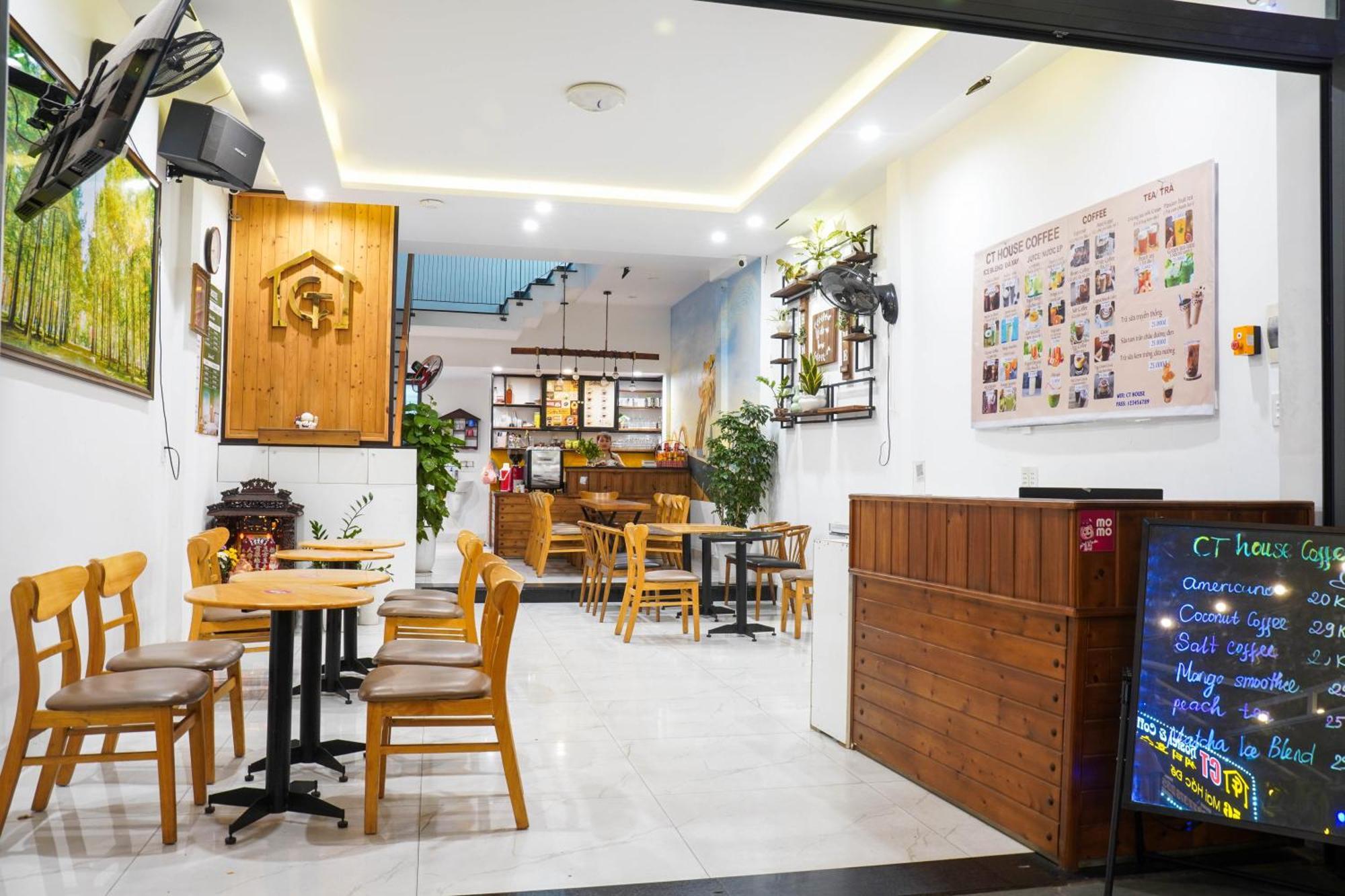 Ct Homestay Дананг Екстериор снимка
